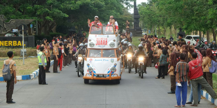 Peraih Medali Olimpiade Disambut Meriah Warga Jawa Timur  