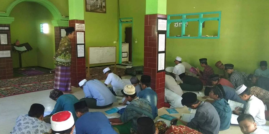 Tuai Berkah Ramadhan dengan Pelatihan Metode Cepat Baca Kitab Kuning