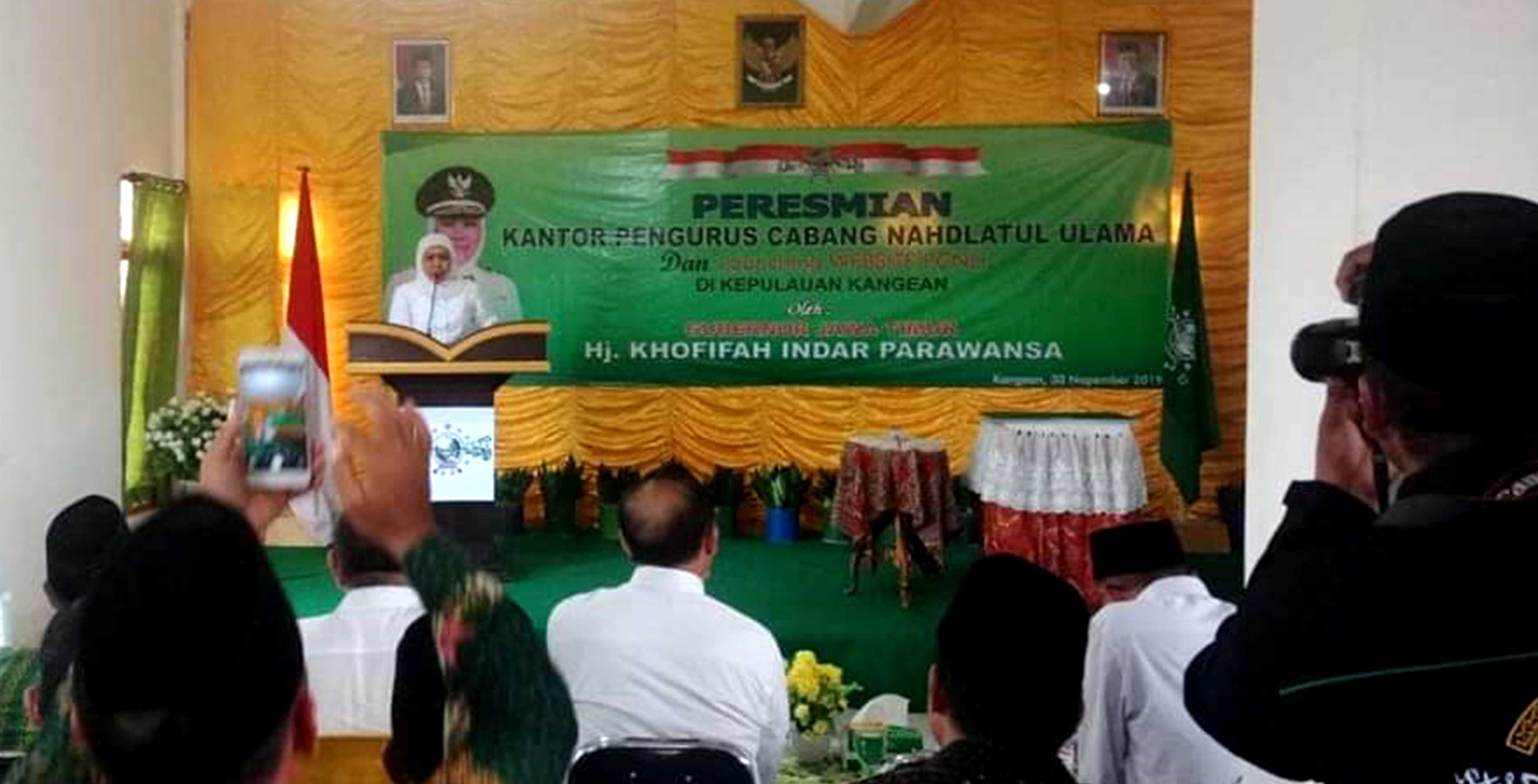 Khofifah Resmikan Kantor dan Website PCNU Kangean