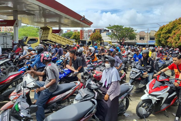 Bansos BBM, Pengamat Nilai Tak Cukup Kompensasi Efek Kenaikan