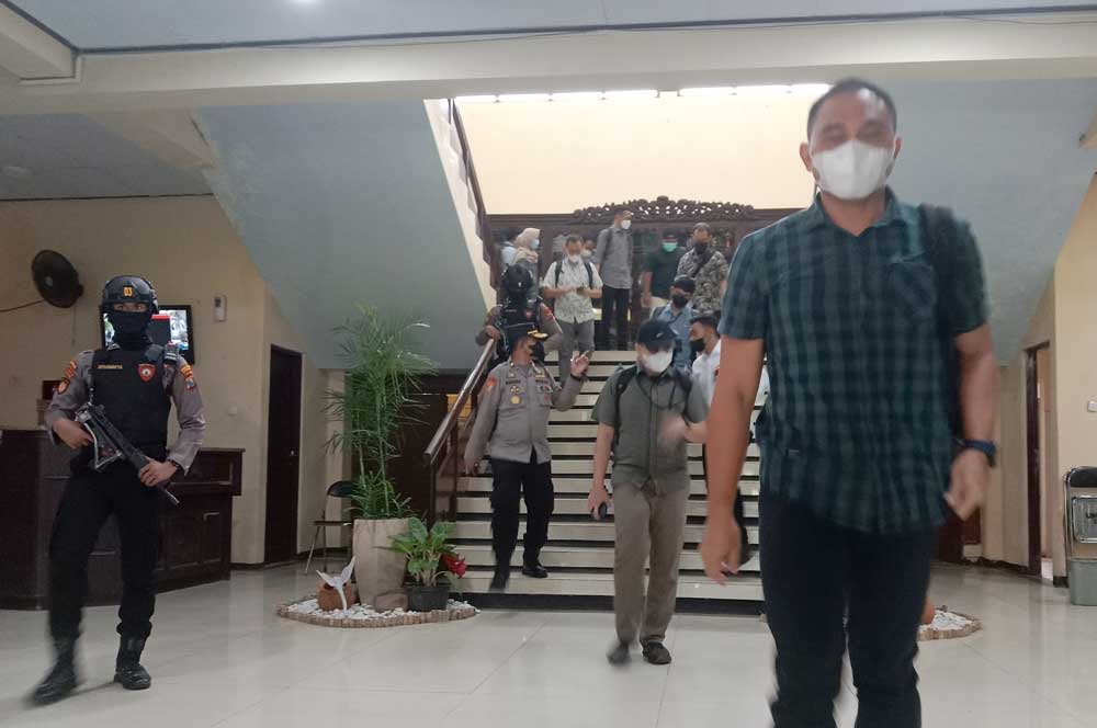 KPK Geledah Kantor Bupati dan OPD Bangkalan