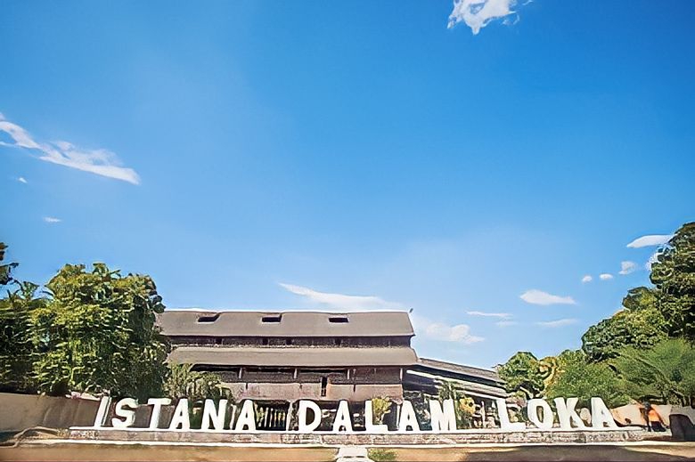 Istana Dalam Loka: Simbol dan Saksi Islam di Sumbawa